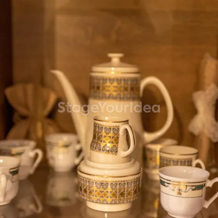 Hillock: Traditional Luxury With Garden For Gatherings *