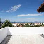 τraditional Fully Detached On A Luxurious Hillock Of With Its Own Garden Also For Family & Wedding Gatherings For 10 To 25 People Only 15 Minutes From Airport Salonic