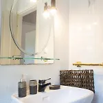 τraditional Fully Detached On A Luxurious Hillock Of With Its Own Garden Also For Family & Wedding Gatherings For 10 To 25 People Only 15 Minutes From Airport Vilă