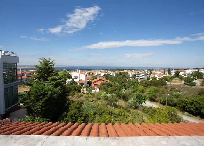 τraditional Fully Detached On A Luxurious Hillock Of With Its Own Garden Also For Family & Wedding Gatherings For 10 To 25 People Only 15 Minutes From Airport Vilă *